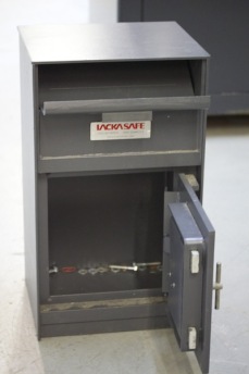 Pre Owned Gardall Drop Safe